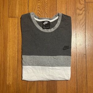 Nike Colorblock T-Shirt Men’s L
